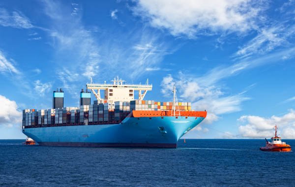 Maersk has completely withdrawn from the Russian market and is selling shares in Russia's largest port